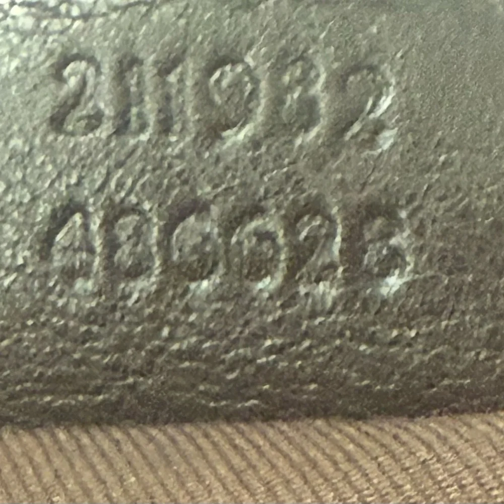 Gucci GG Canvas Tote Custom Unicorn Appliqué-Statement Bag - Picture 5 of 12